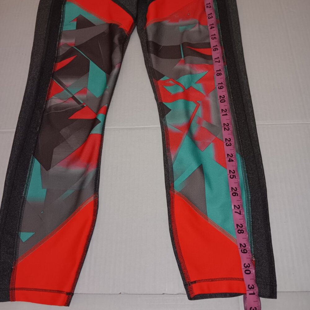 BUNDLE OF 3 VARIOUS ACTIVEWEAR LEGGINGS - Picture 11 of 14